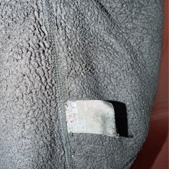 Uniqulo winter jacket - Picture 4 of 4